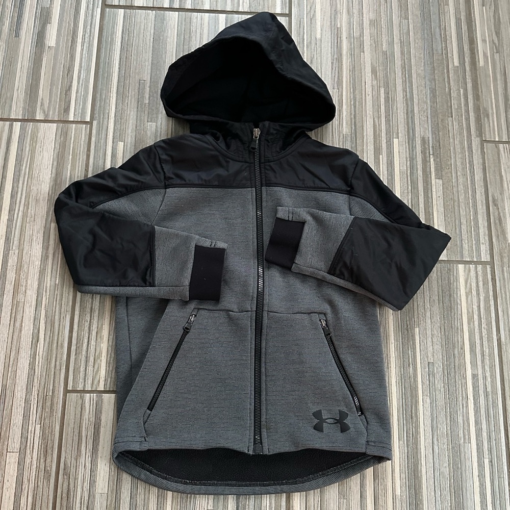 Under Armour track jacket XS EUC
